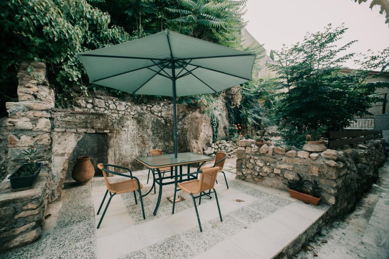 Anelia Boutique Apartments Nafplio Ngoại thất bức ảnh