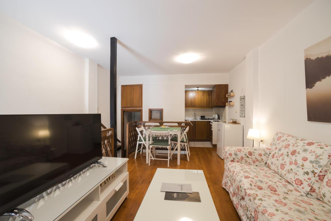 Anelia Boutique Apartments Nafplio Ngoại thất bức ảnh